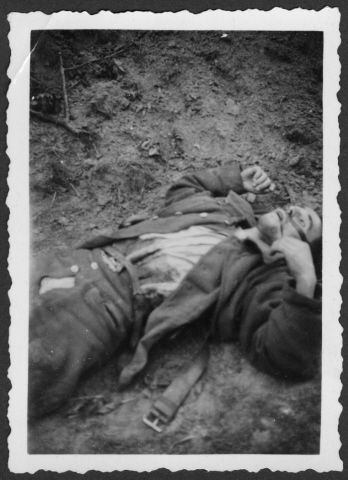 Halott lengyel katona