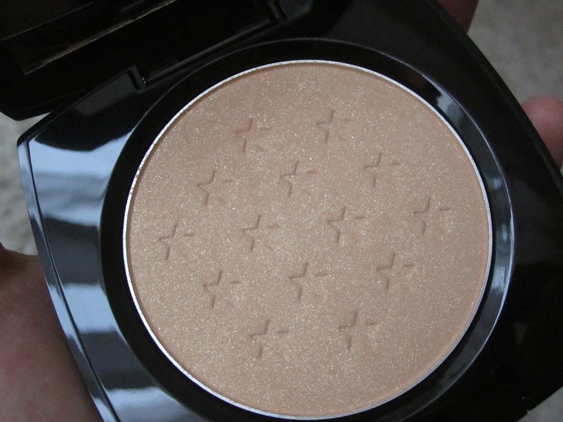 Avon Hollywood kollekció swatchokkal ReYa Arte