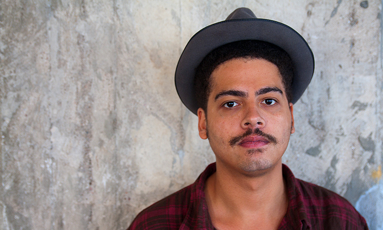 Ki az a Seth Troxler?