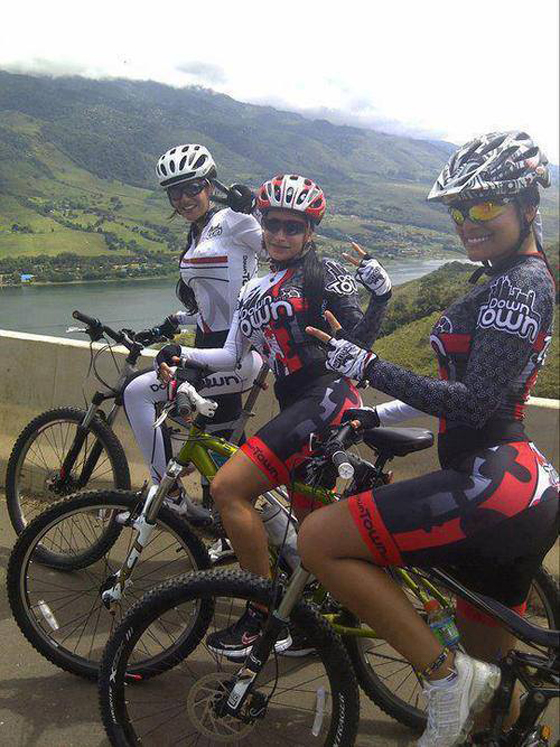 downtown_team_colombia_bikegirls_blog_17.jpg