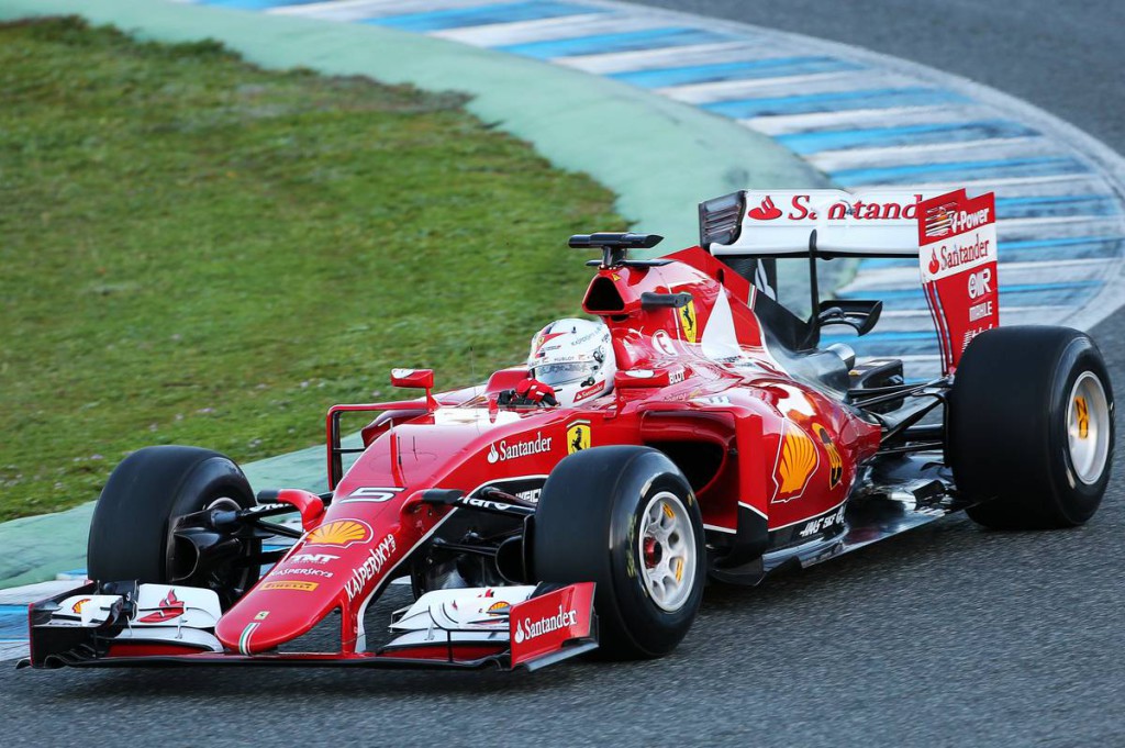 F1 - Vettel és a Ferrari elsőségével kezdődött 2015!