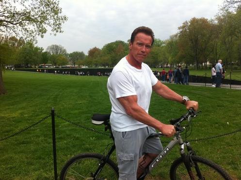 SchwarzeneggerBicycleDC.jpg