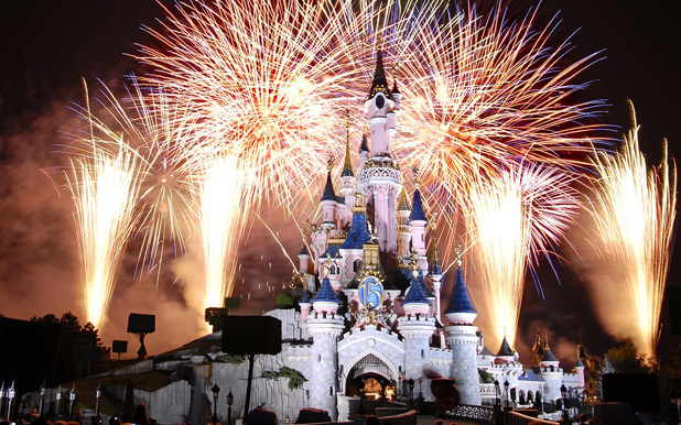 Béreld ki Disneylandet napi 150 millióért!