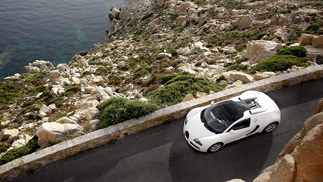 1500 lóerős hibrid lehet az új Bugatti Veyron