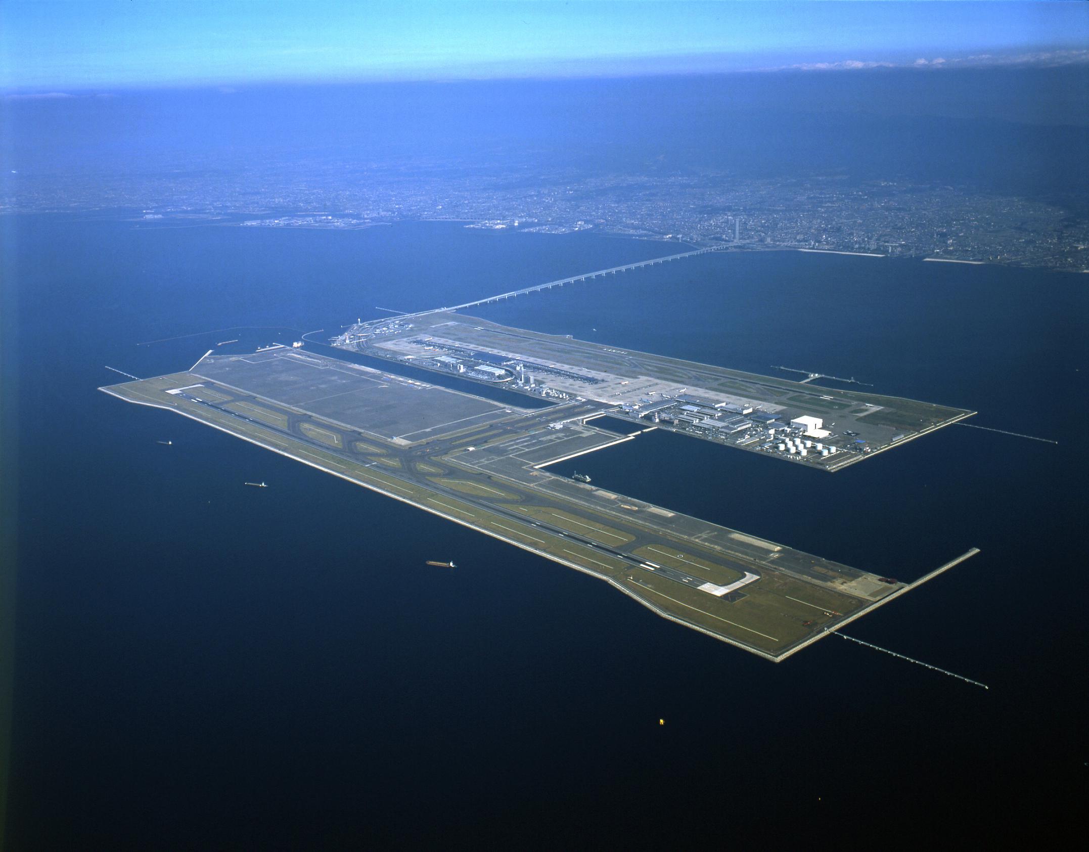 kansai-international-airport_1.jpg