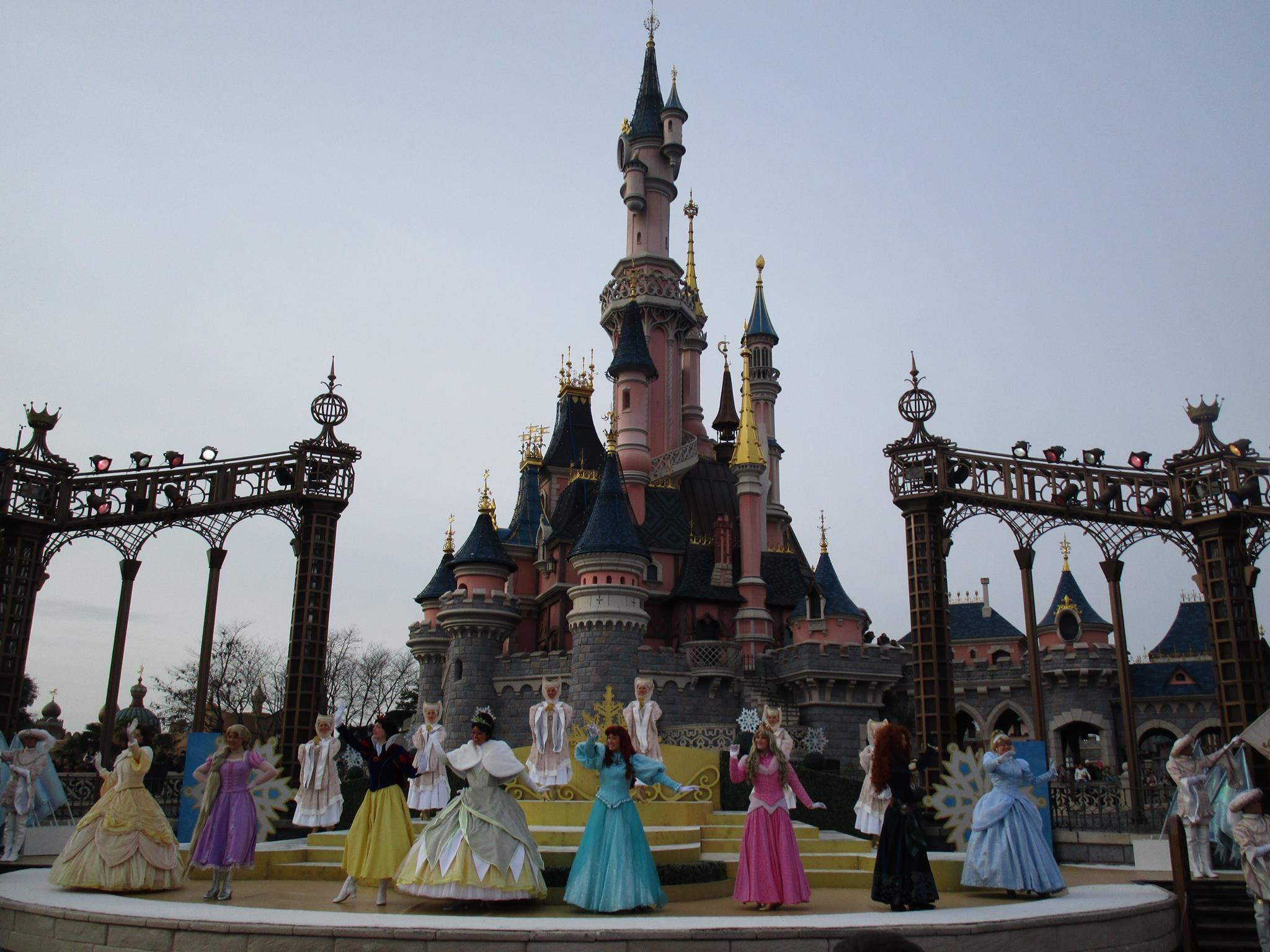 disneyland2.jpg