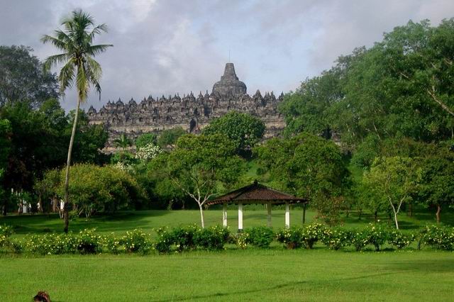 borobudur1.jpg