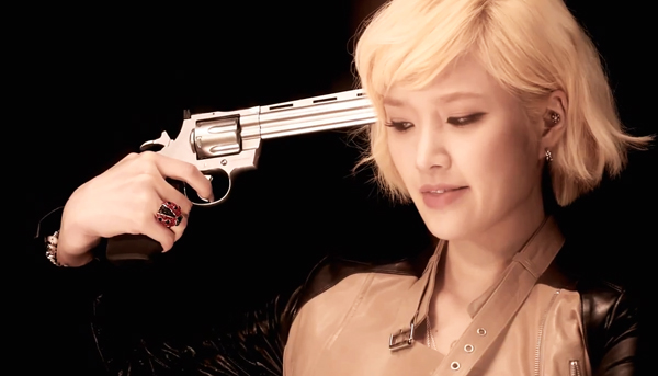 spica-reveals-mv-teaser-for-russian-roulette_avsua_0.jpg
