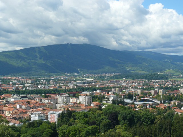 Ljubljana fentről.jpg