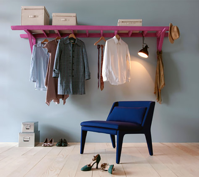 19-clothes-rack.jpg