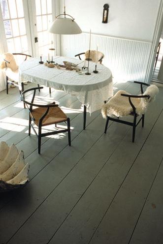 furchairssagharbor.jpg