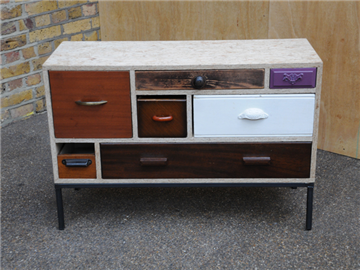 low_sideboard_2_1366_2_3_large.jpg