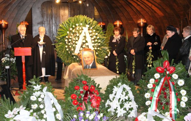 Török Bódog búcsú3_Kiss István_világbajnok jártékosok.jpg