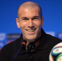 Zidane válthatja Contét?