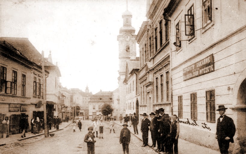 ungvar-rakoczi-utca-1914_1.jpg