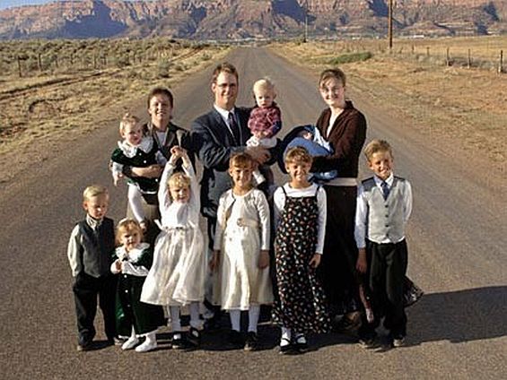 2 Video Clips Polygamy In North America Gistmania 