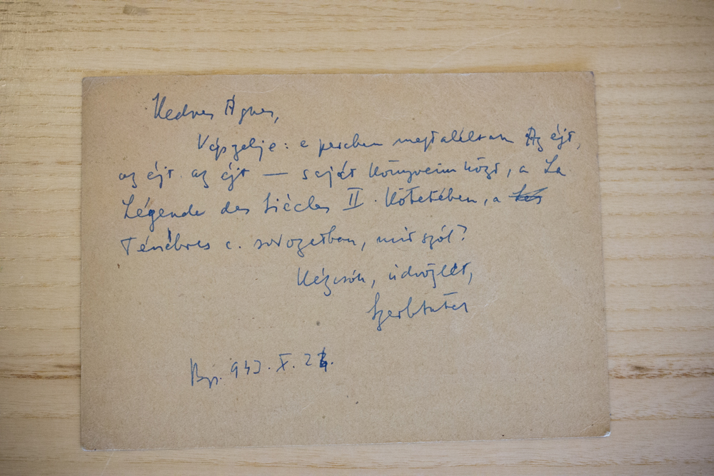 Szerb Antal Nemes Nagy Ágnesnek írt levelezőlapja 1943-ból