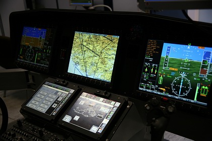 Cascina_Costa_AW169_Avionics_Cockpit_Rig.jpg