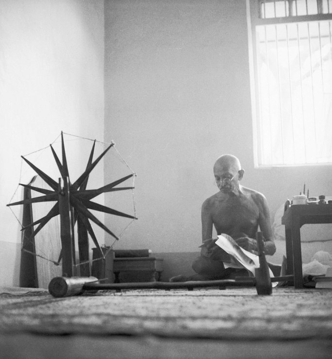 04_gandhi02.jpg