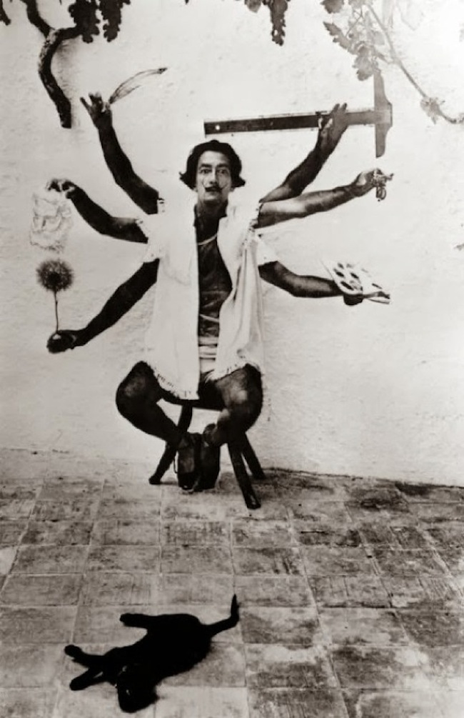 Salvador-Dalí.jpeg