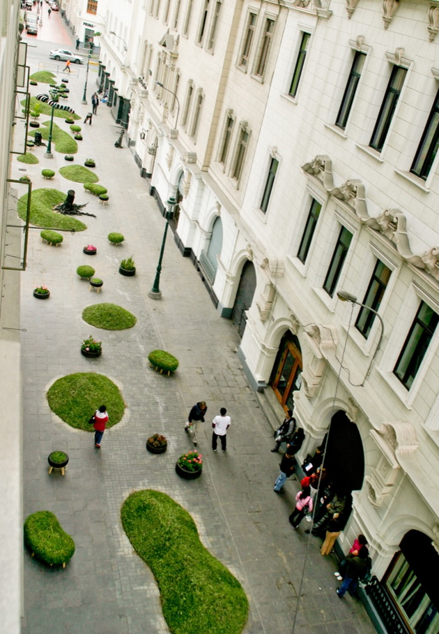 Kollektív zöld dombok Lima belvárosában