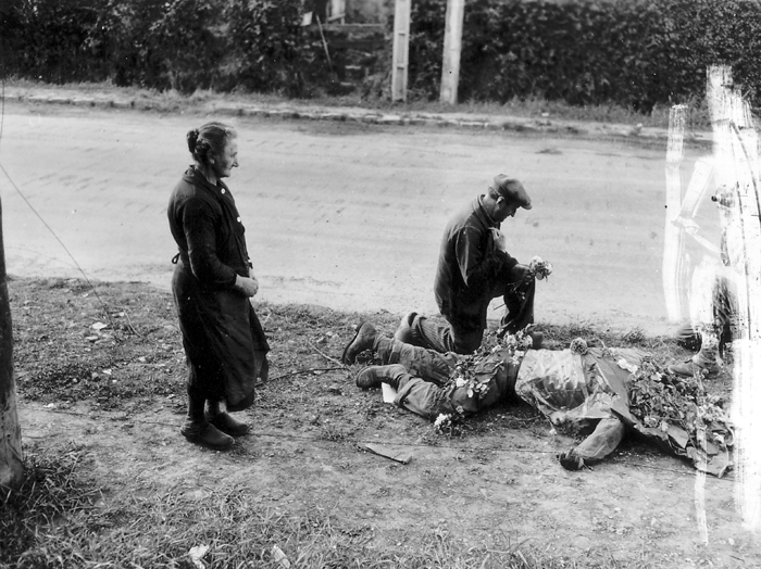 American dead in Carentan.jpg
