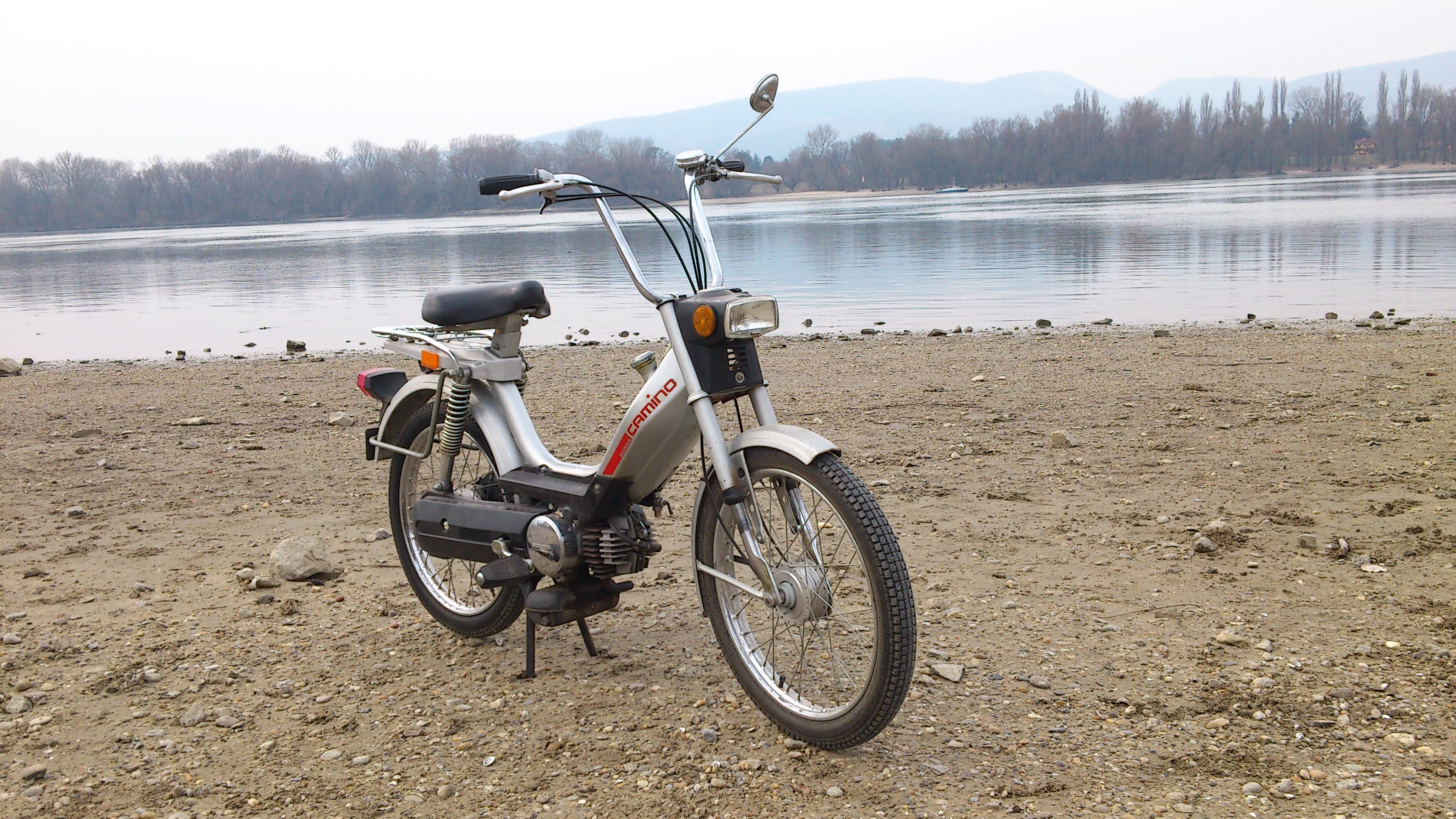 honda camino moped