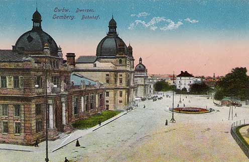 A lembergi pályaudvar korabeli képeslapon
