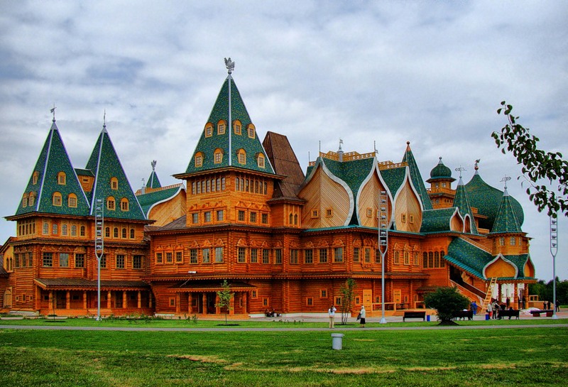 wooden-palace.jpg