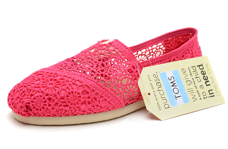 Crochet_Rose_Womens_Classics_Toms_Shoes.jpg