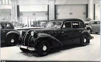 1939 Borgward Hansa 2300.jpg