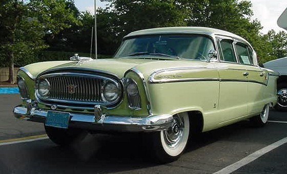 1956_Nash_Ambassador_sedan_front.jpg