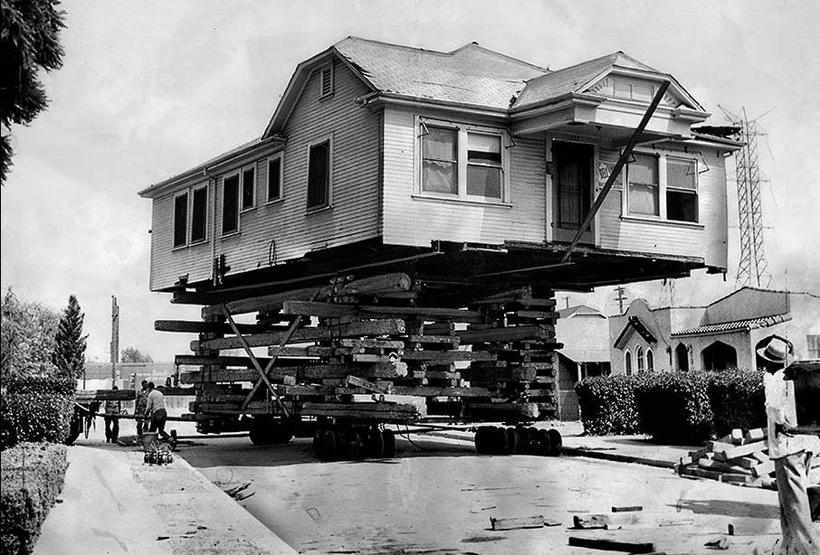 houses_moving_in_los_angeles_in_the_past_01_.jpg