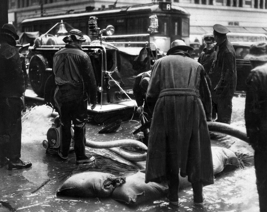 los_angeles_flood_of_1938_10_.jpg