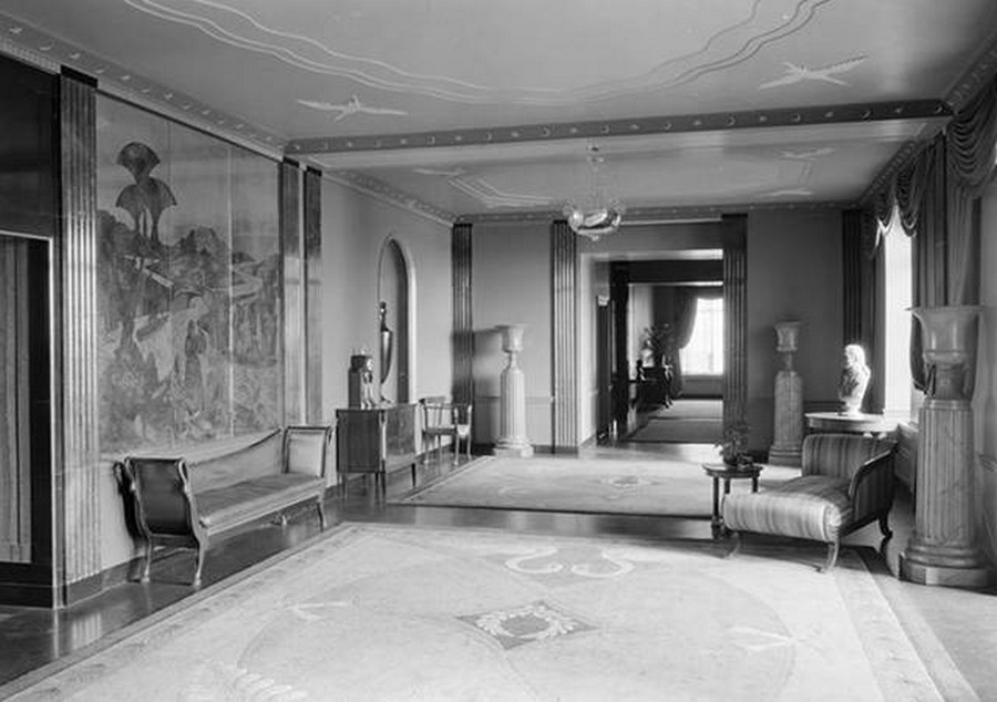 1931 .River House. Entrance foyer, north end.December 17, 1931. 52nd Street and East River.jpg