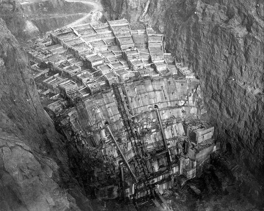 1934. A Hoover Dam építése..jpg