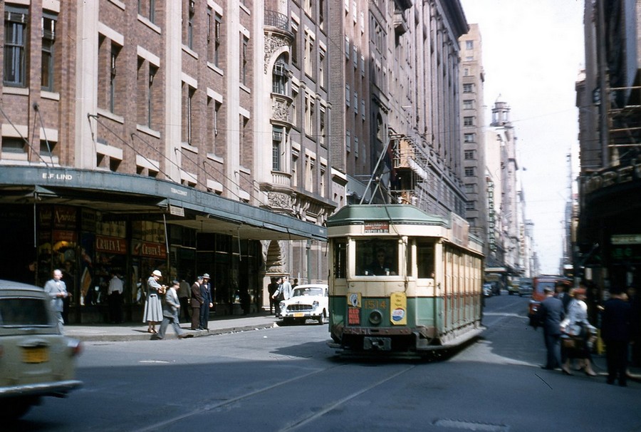 1959. Castlereagh Street-King Street, Sydney.jpg