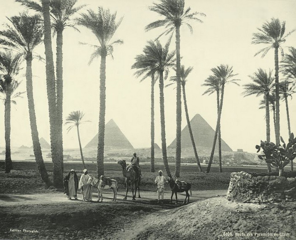 Route to the Giza Pyramids.jpg