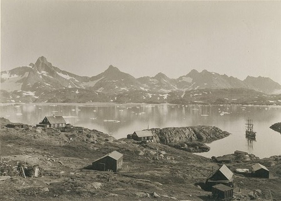 Greenland in the Late 19th to Early 20th Century (2).jpg