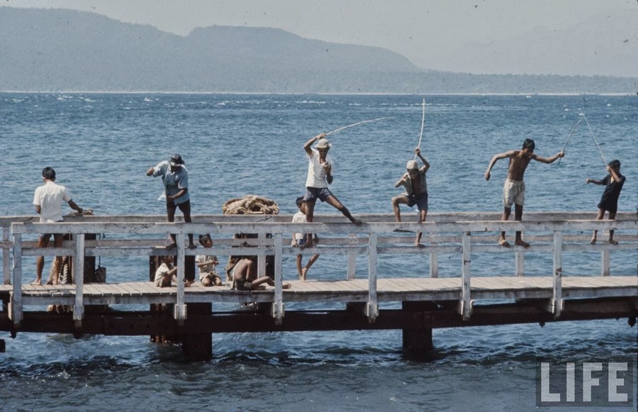 Indonesia, 1972 (34).jpg