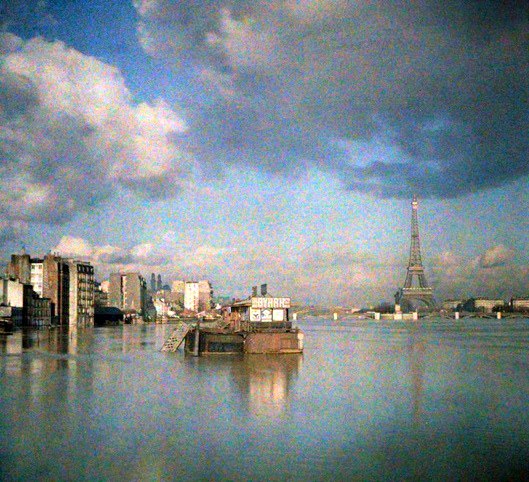 Rare Color Photography of Early 1900s Paris (21).jpg