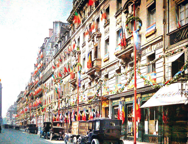 Rare Color Photography of Early 1900s Paris (4).jpg