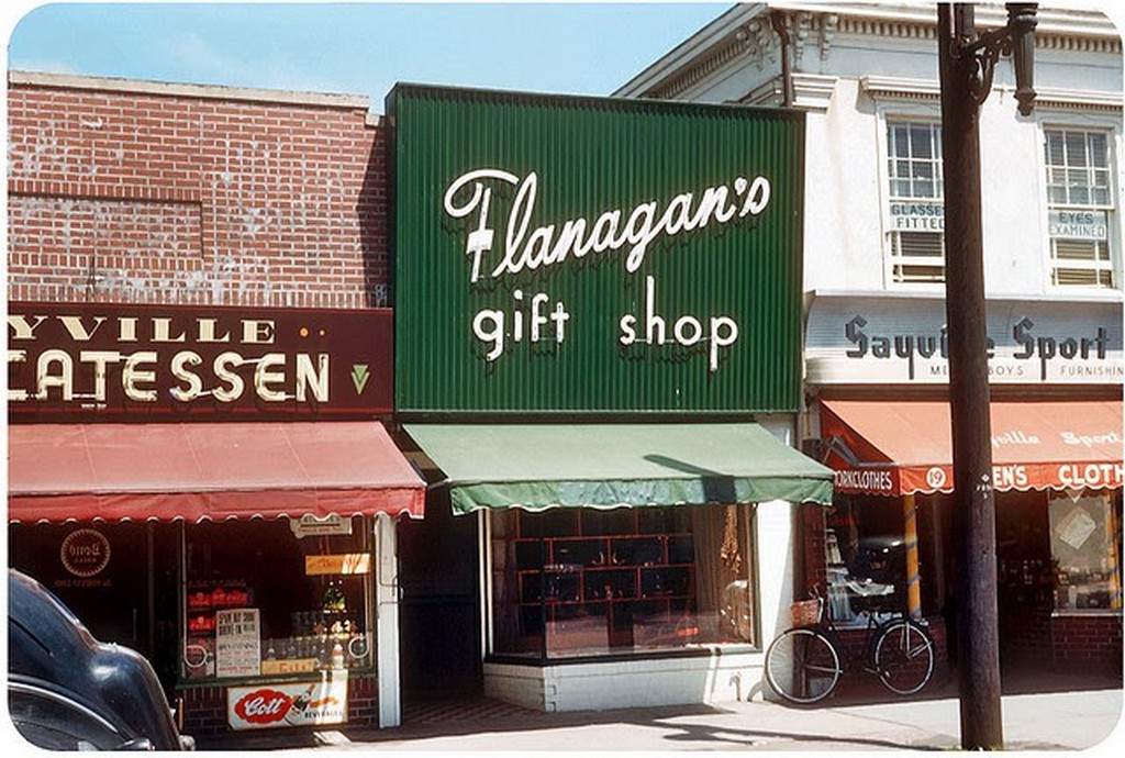 18 Flanagan's Gift Shop, Sayville, NY — June 1952.jpg