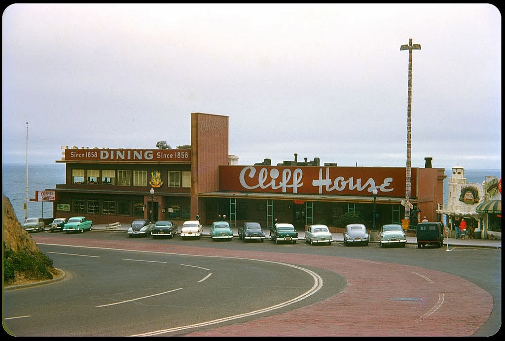 35 Whitney's Cliff House, San Francisco, 1954.jpg