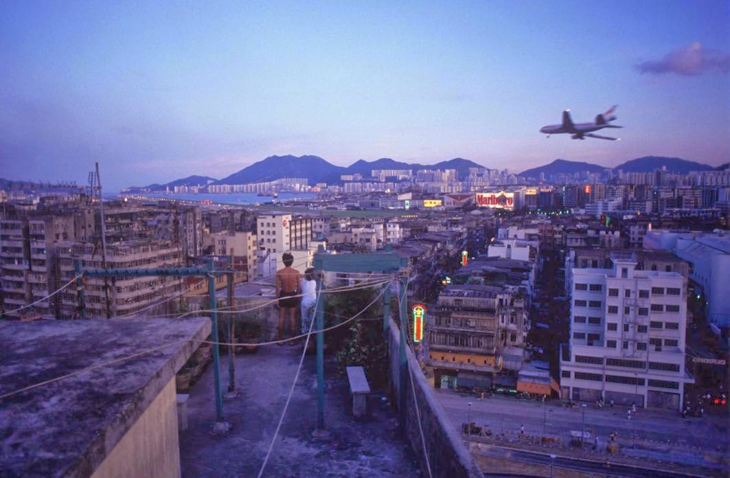 Kowloon Walled City, Hong Kong in the 1980s (29).jpg