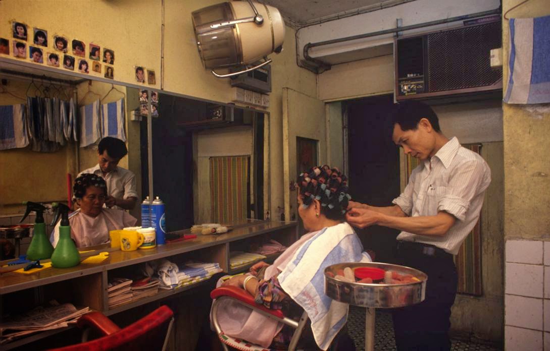 Kowloon Walled City, Hong Kong in the 1980s (4).jpg