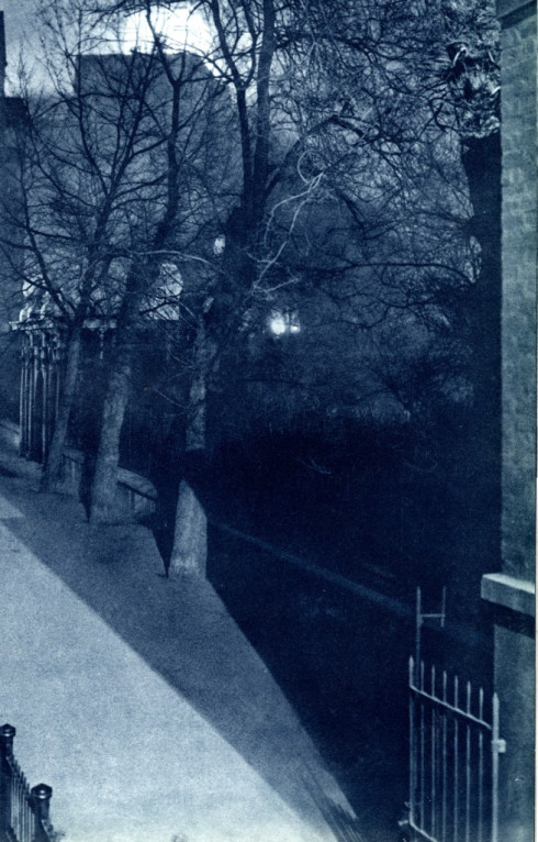 london_night_in_the_1930_s_15.jpg