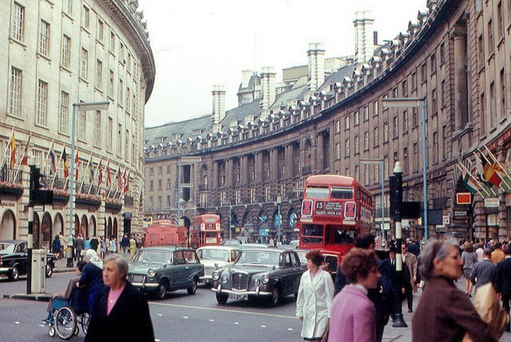London, 1968 (5).jpg
