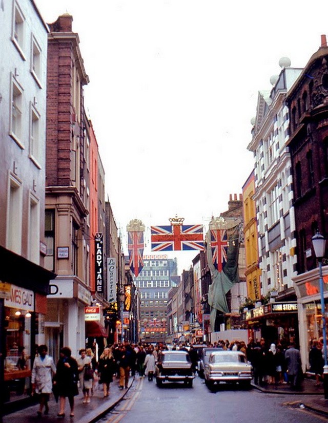 London, 1968 (8).jpg