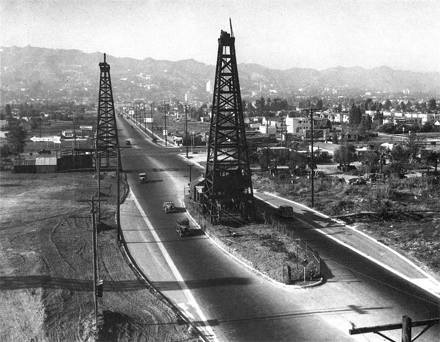 101_La-Cienega-Boulevard-Los-Angeles-California-1930.jpg